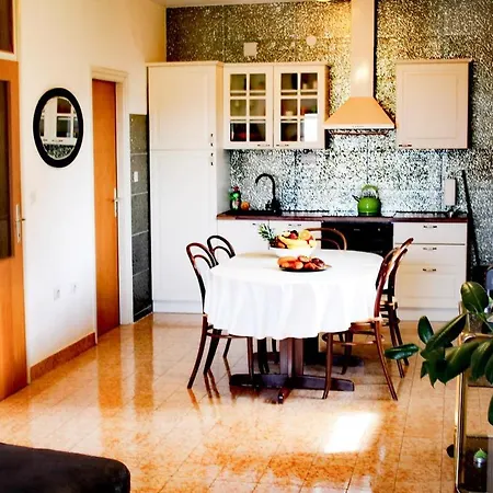 15499b Appartement Primošten